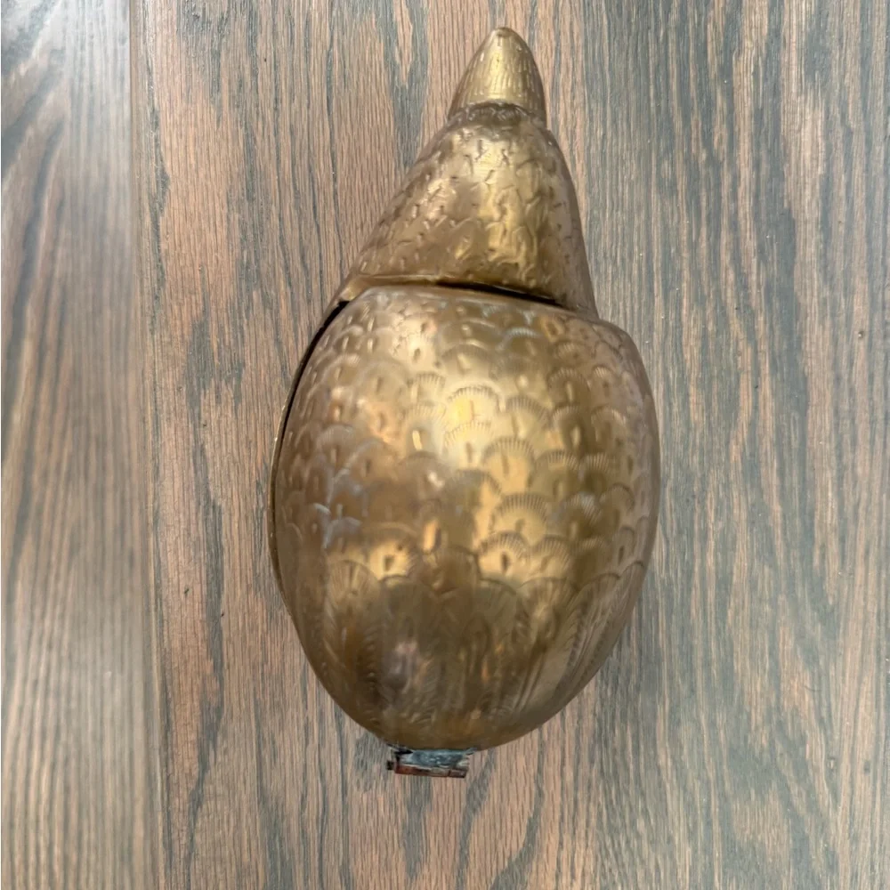 Vintage made in India brass peacock hinged trinket /ashtray